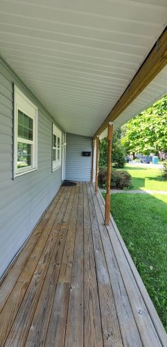 311 Hoffman St, Crown Point, IN 46307-3010