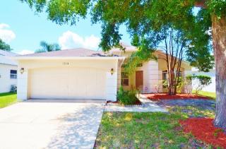 1514 Sakonnet Ct, Brandon FL  33511-1858 exterior