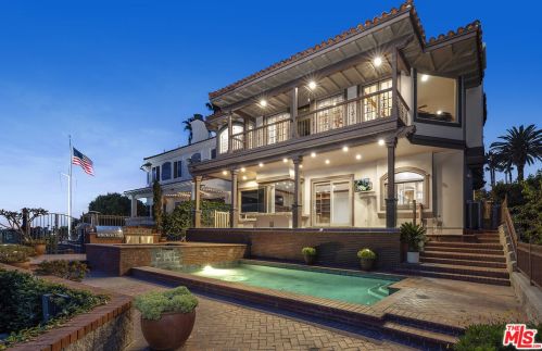 2915 Cliff Dr, Newport Beach, CA 92663-4021