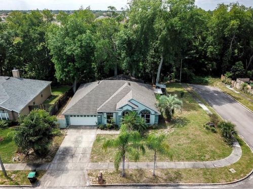 7435 High Lake Dr, Orlando, FL 32818-8722