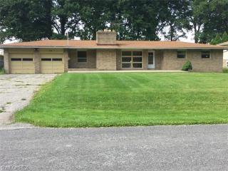 194 Beechwood Dr, Wadsworth, OH 44281-1901