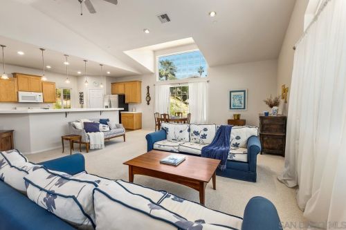 3217 Fairway Dr, La Mesa CA  91941-8049 exterior