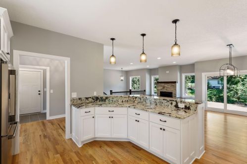 115 Greenwood St, Saint Paul MN 55115-2247 exterior