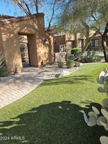 8494 Gilded Perch Dr, Scottsdale, AZ 85255-9179