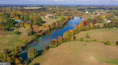 13140 Ada Ln, Nokesville VA  20181-3326 exterior