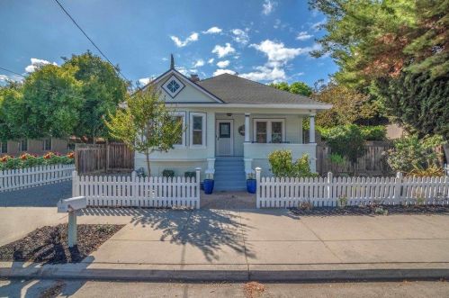 948 Paula St, San Jose, CA 95126-3821