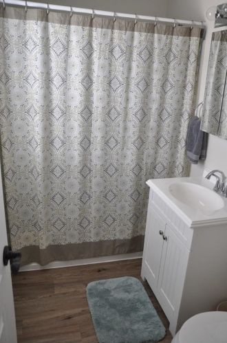 2053 105th St, Milwaukee WI  53227-1209 exterior