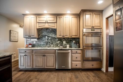 323 Blackhawk Rd, Beaver Falls PA  15010-1405 exterior