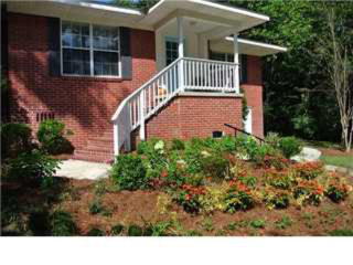 333 Brawood Dr, Mobile, AL 36608-1535