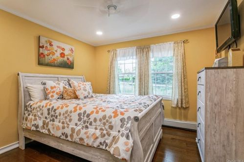 297 Church Rd, Tompkins Corners NY  10579-2515 exterior