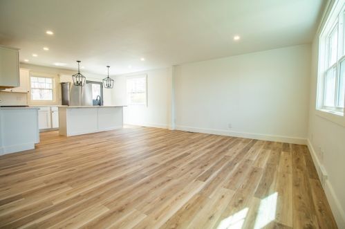 220 Beverly Dr, New Kensington PA  15068-3208 exterior