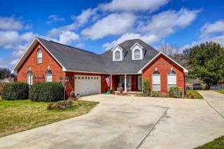 2630 Sherrilane Dr, Cantonment, FL 32533-7669