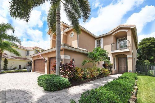 8938 Hidden Acres Dr, Boynton Beach FL  33473-4854 exterior
