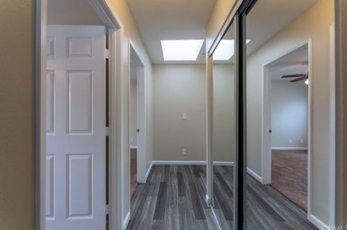 610 Almond Ave, Long Beach CA  90802-1746 exterior