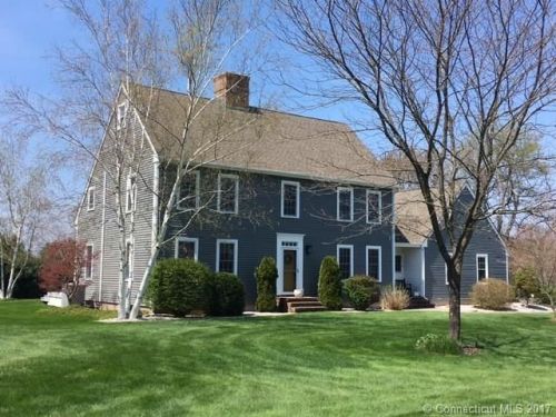 34 Valerie Dr, Manchester, CT 06043-7846