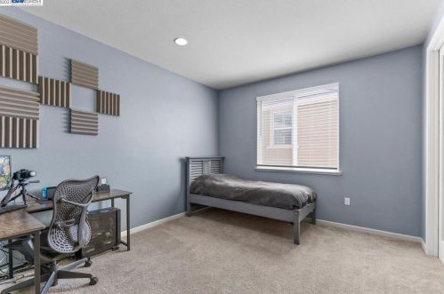 1799 Tramonti Dr, Pleasanton CA  94568-4249 exterior