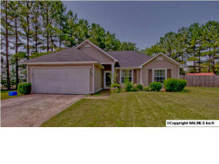 207 Cypress Creek Dr, Madison, AL 35758-8288