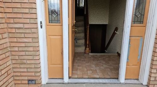 15 Sunbirch Dr, Jeannette PA  15644-1138 exterior