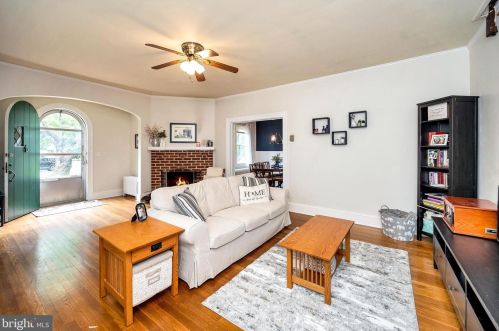 142 Main St, Bowling Green VA  22427-9425 exterior