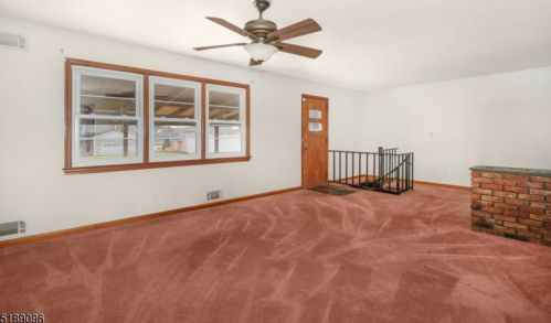 112 Clay Ave, Roselle Park NJ  07204-2008 exterior