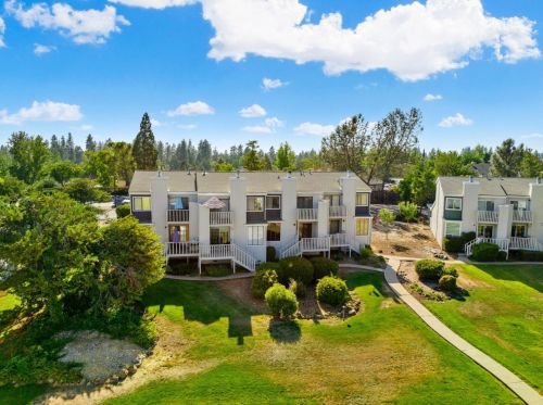 127 Rockwood Dr, Grass Valley CA  95945-5636 exterior