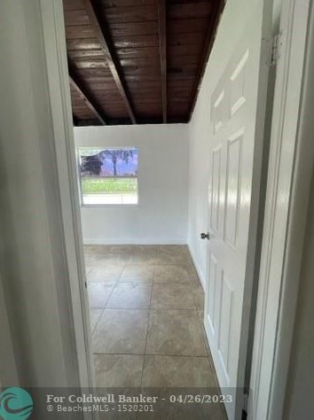 3701 48th Ave, Hollywood FL  33023-6924 exterior