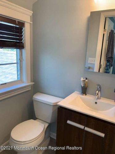 21 Ward Ln, Locust NJ 07760-1730 exterior