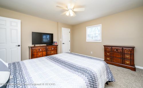 58 Richardson Ave, Tinton Falls NJ  07724-1313 exterior