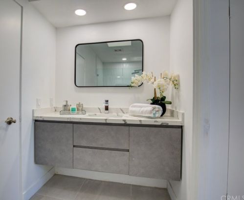 65 Colgate Dr, Rancho Mirage CA  92270-3703 exterior