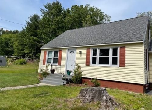 4 Gardner St, Oxford, MA 01540-1921