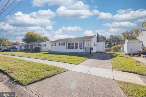 908 Hartley Pl, Wilmington, DE 19808-4211