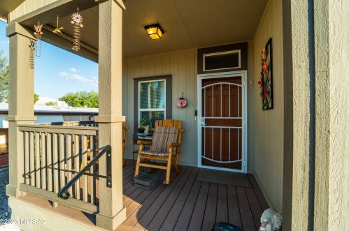 7 Pinon Dr, Green Valley, AZ 85614-4216