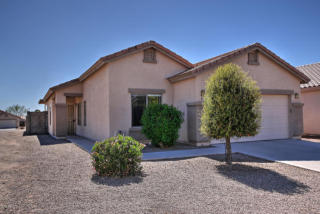 93 6th Ave, Buckeye, AZ 85326-1336