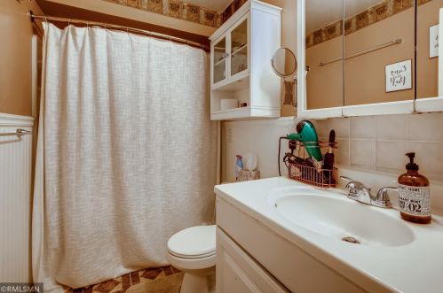 857 4th Ave, South Saint Paul MN  55075-3011 exterior