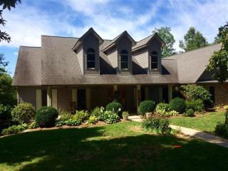 212 Lookout Dr, Wellston, OH 45692-9488