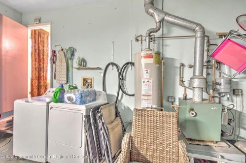 1311 Norwood St, Lacey NJ  08731-4105 exterior