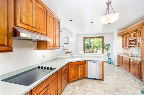 3947 Norton Rd, Duluth MN  55803-1618 exterior