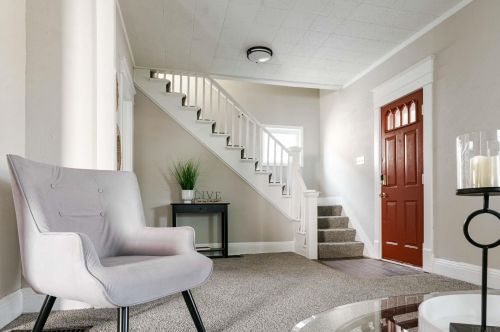 525 Battell St, Mishawaka, IN 46545-5958