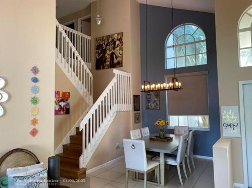 271 151 Ave, Hollywood FL exterior