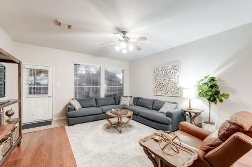 7334 Jacobs Wl Dr, Richmond TX  77407-4990 exterior