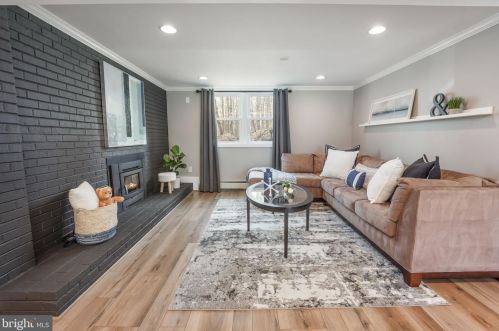 13333 Millwood Dr, Woodbridge VA  22191-1928 exterior