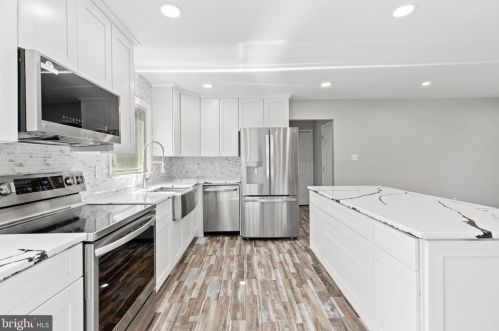 1235 Lakeview Pkwy, Locust Grove VA  22508-5232 exterior