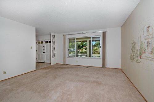 2450 New Jersey Ave, San Jose CA  95124-1326 exterior