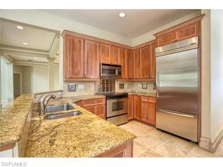 660 Anchor Dr, Sanibel FL  33957-4902 exterior