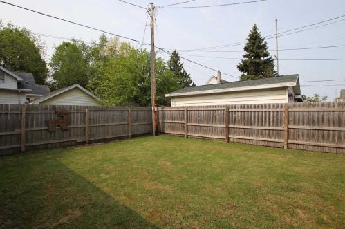 406 Scott St, Fond Du Lac WI  54935-2632 exterior