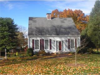 54 Pleasant St, Southington CT  06489-4418 exterior