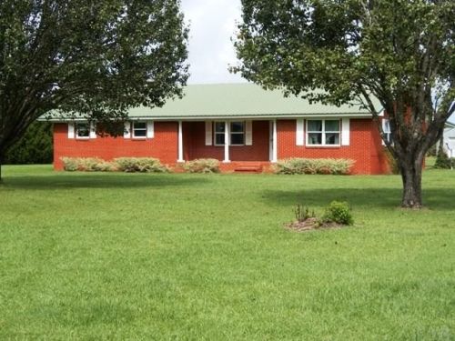 5610 Pine Forest Rd, Mc David, FL 32568-1718