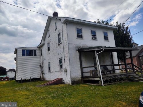 6 Hockersville Rd, Swatara, PA 17033-1922