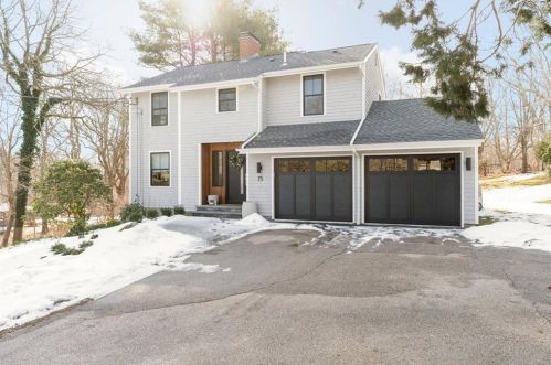 75 Cottrell Rd, South Kingstown, RI 02874-3413