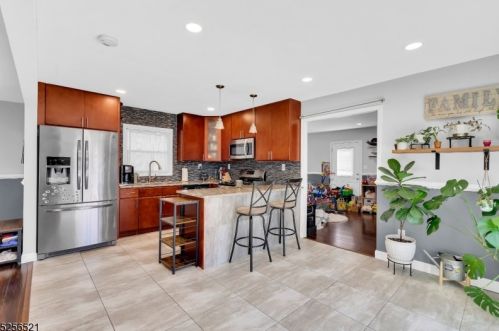 71 Harrington Cir, Willingboro NJ  08046-1823 exterior